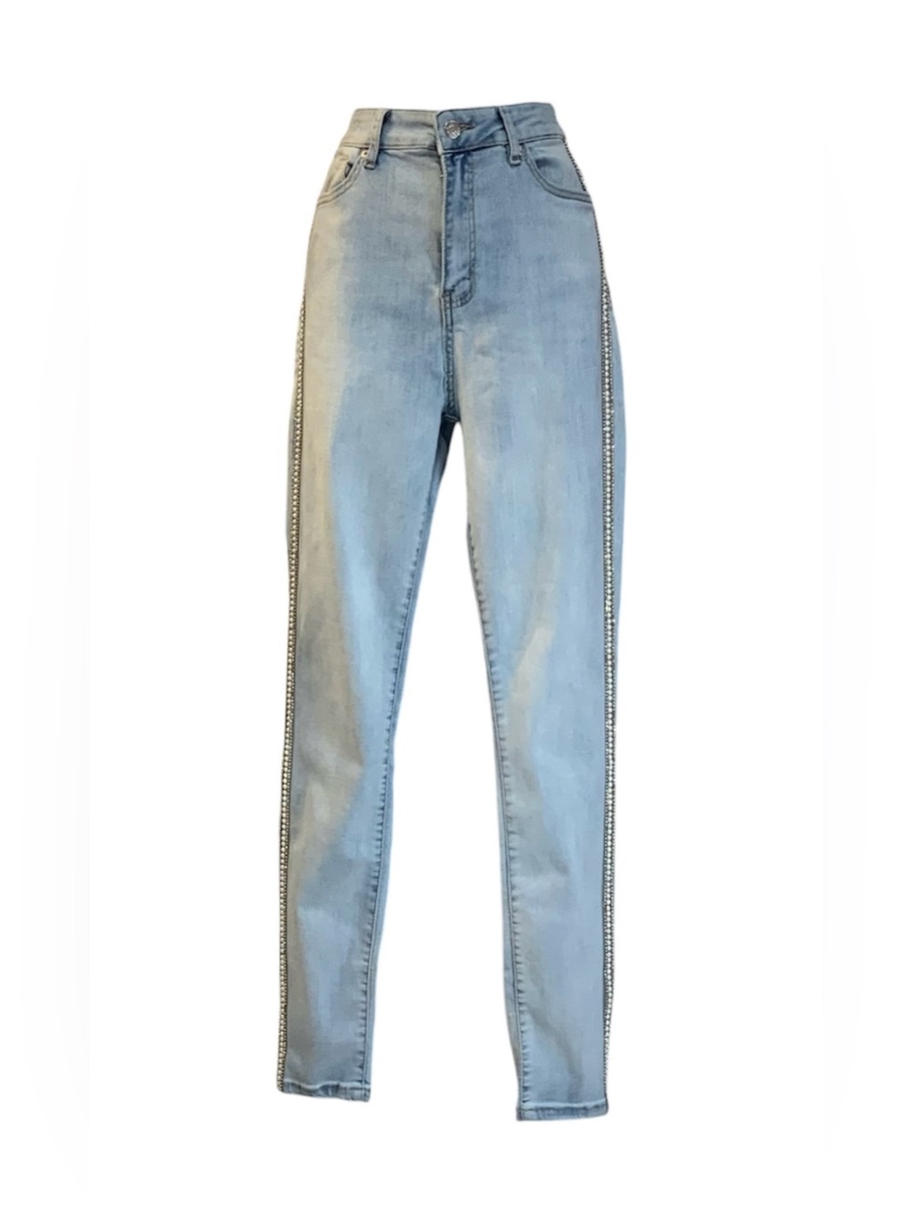 AKIRA Flex Fit Pearl Skinny Jeans